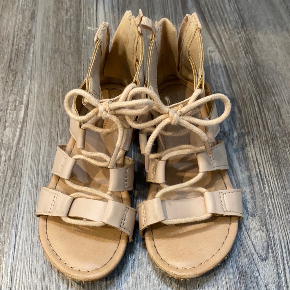 Old navy toe sandals